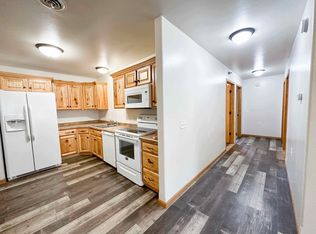 2150 1st St W, Dickinson, ND 58601