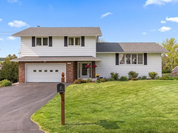 110 Sunridge Ave, Camillus, NY 13031