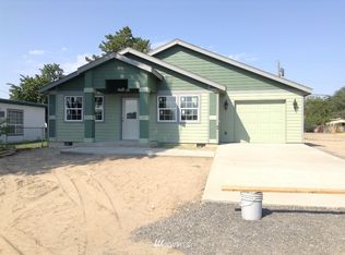 405 S Oak St, Warden, WA 98857