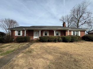 1109 Hillandale Dr, Tuscumbia, AL 35674
