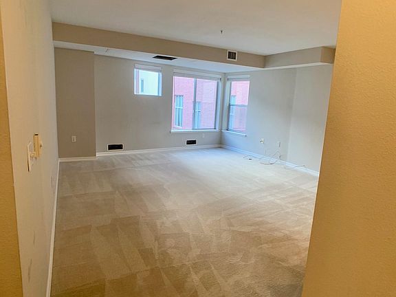 4th image of 1330 Stevenson St #306C