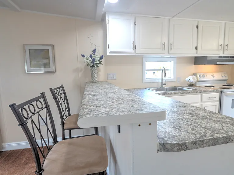 Breakfast bar