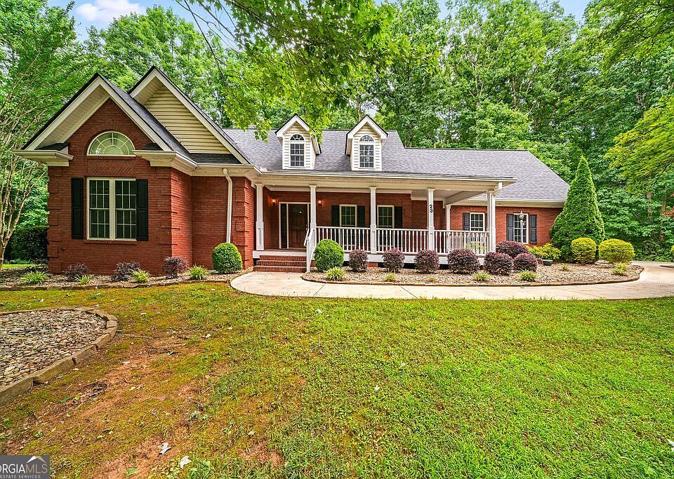 1st image of 23 Lookout Ct