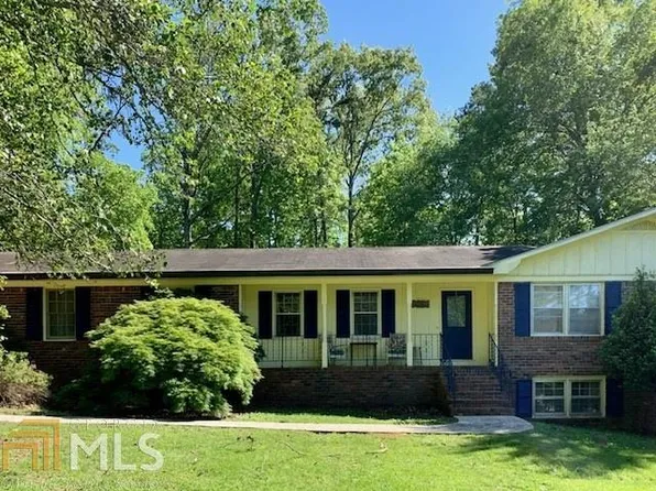 745 Cherokee Rd, Cedartown, GA 30125