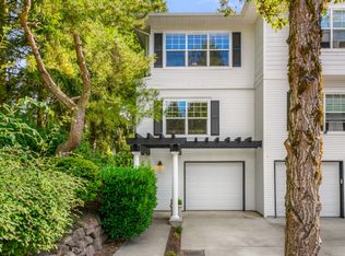 12607 SE 30th St APT 1, Bellevue, WA 98005