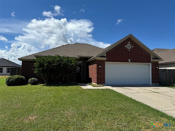3rd image of 304 Cavelier Dr