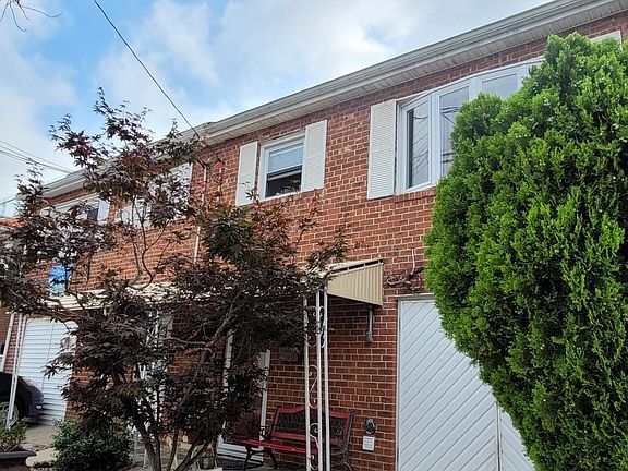 2nd image of 2233 126th St #1F