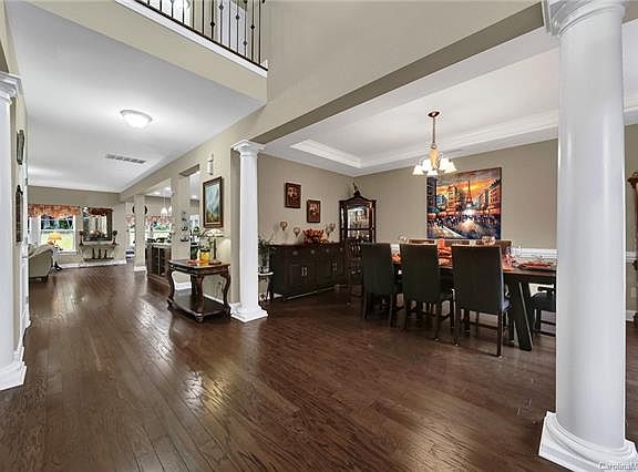 5th image of 14421 Murfield Ct