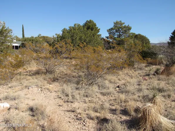 4560 E Valley Lane, Rimrock, AZ 86335