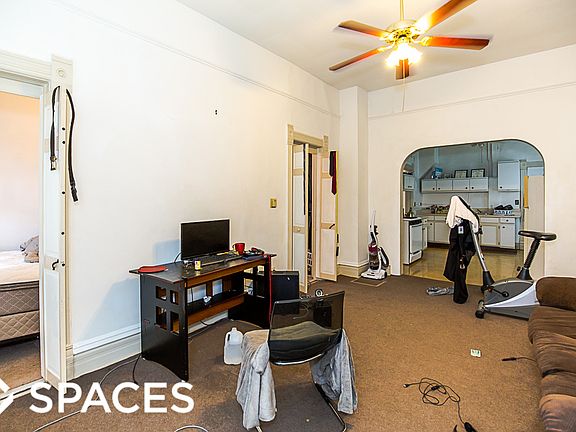2nd image of 3108 N Western Ave APT 1R