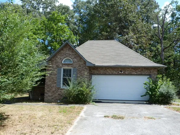 127 Bradbury Ct, Tullahoma, TN 37388