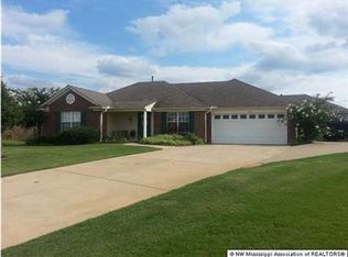 121 Aspen Cv, Senatobia, MS 38668