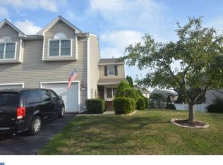 510 Meadow Ln, Pennsburg, PA 18073