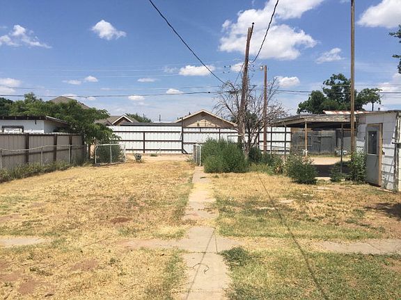 5th image of 806 McKinney Ave