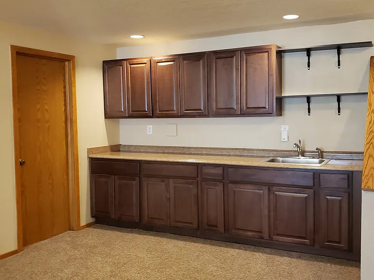 3895 Birchwood Dr — Photo 6