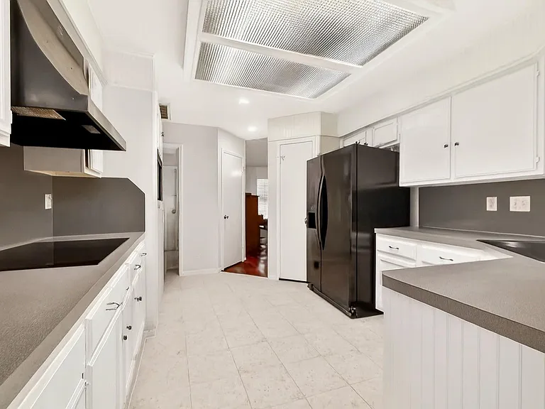 15343 Meadow Village Dr — Photo 15
