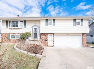 7504 N Piccadilly Pl, Peoria, IL