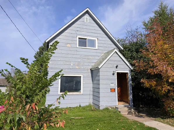 1607 6th St E, Ashland, WI 54806