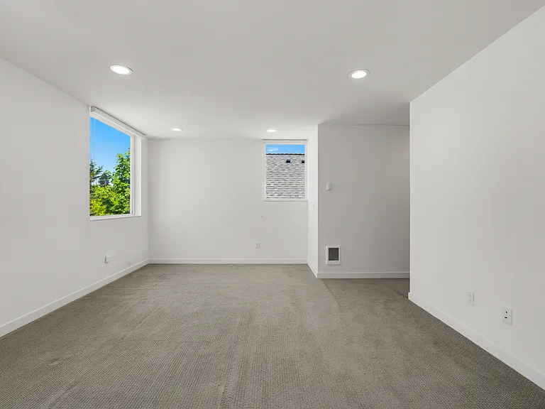 5624 Fauntleroy Way SW #C — Photo 21