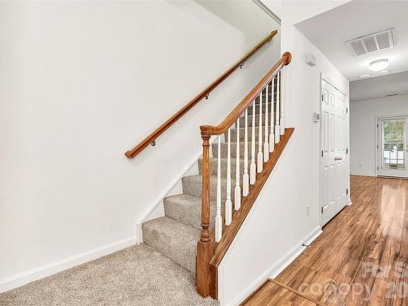 3rd image of 117 Talbert Town Loop
