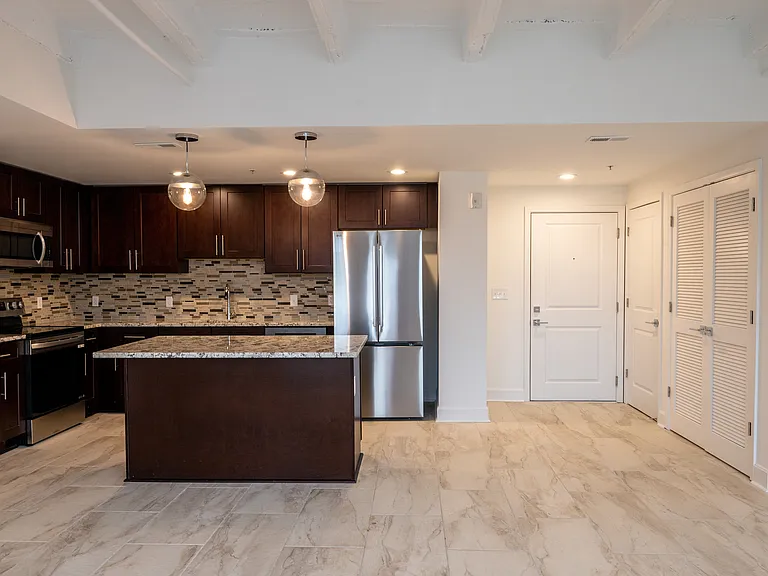 2302 | Kitchen