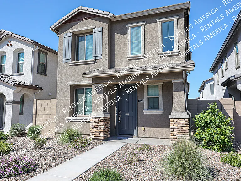 1656 S 83rd Way — Photo 2
