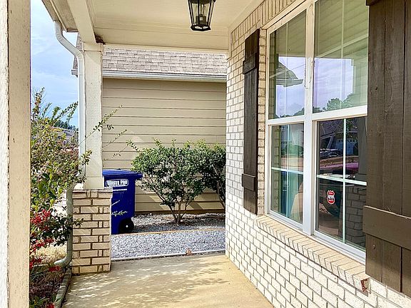 2nd image of 4076 Park Crossings Dr