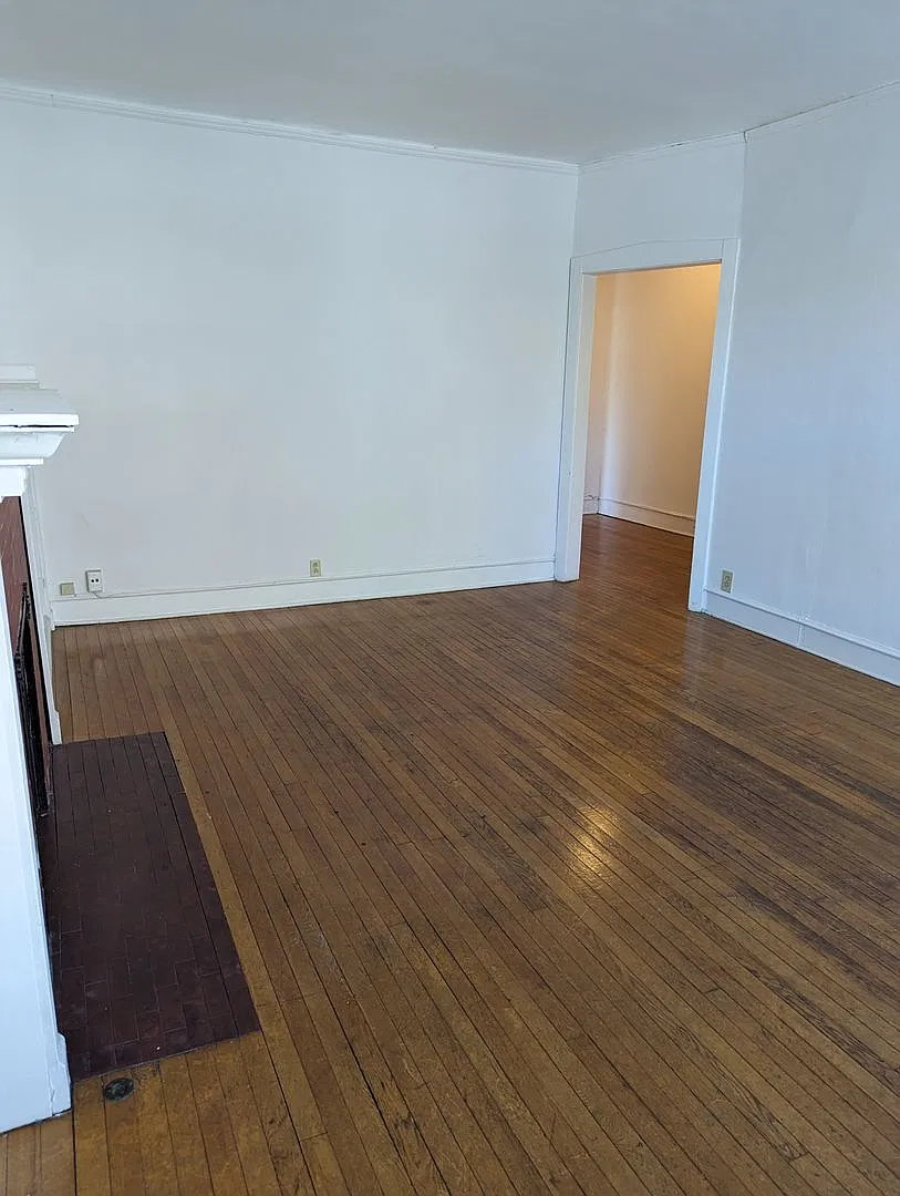 San Rafael Apartments — Photo 3