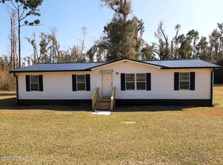 2476 Lark Ln, Marianna, FL 32448