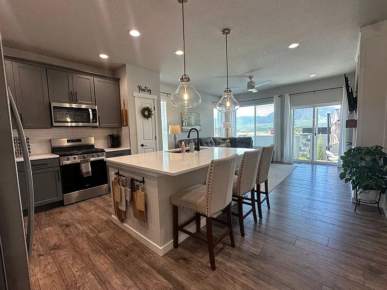 17604 Brass Buckle Way — Photo 7
