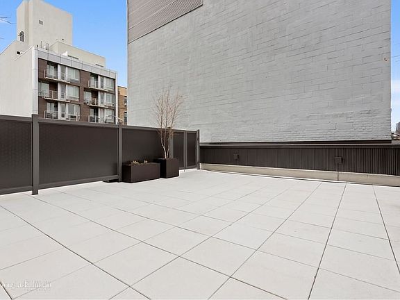 3rd image of 3740 27th St APT 2B