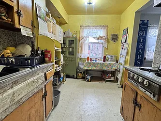 Sold by Stephen Kaufman Real Estate LLC