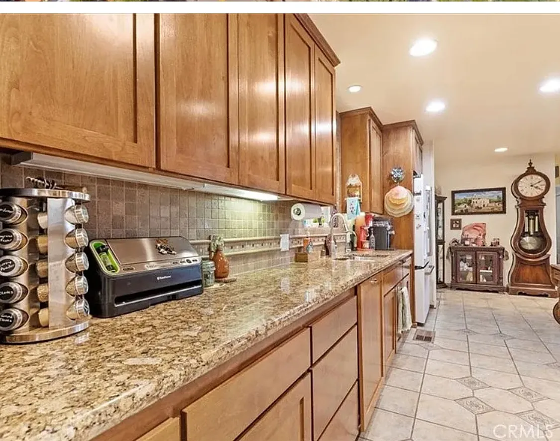 Royal Oaks Dr, Oroville — Photo 3
