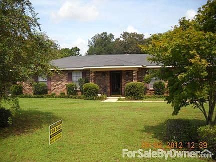 1st image of 7910 Oak Hill Dr