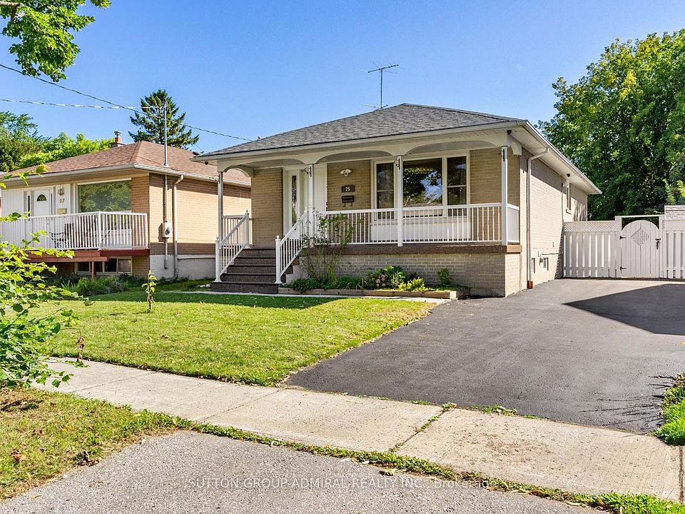 1st image of 25 Rowallan Dr