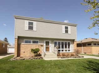 4620 Kolze Ave, Schiller Park, IL 60176
