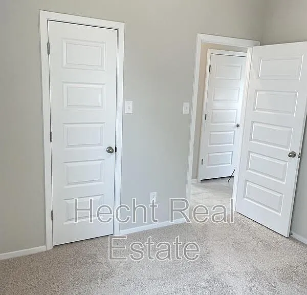 196 Fabion St — Photo 29