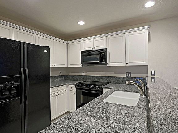 5th image of 5264-3 Cedarbend Dr