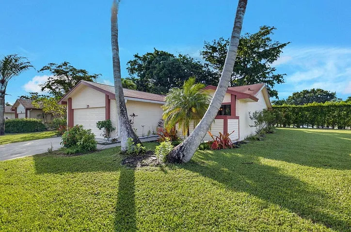 29 Fawlkland Cir