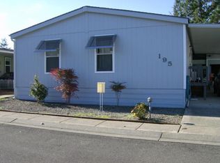 190 SE Twin Oaks Loop, Winston, OR 97496