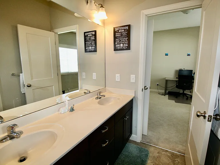 15672 Fairchild Way — Photo 24