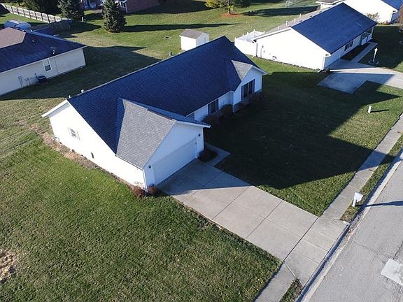 4th image of 877 Boyce St