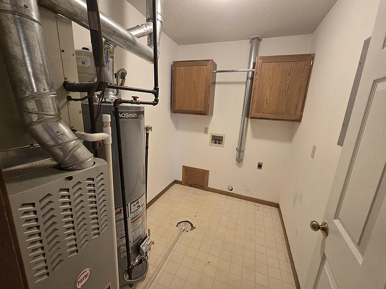3700 Falmouth Dr — Photo 19