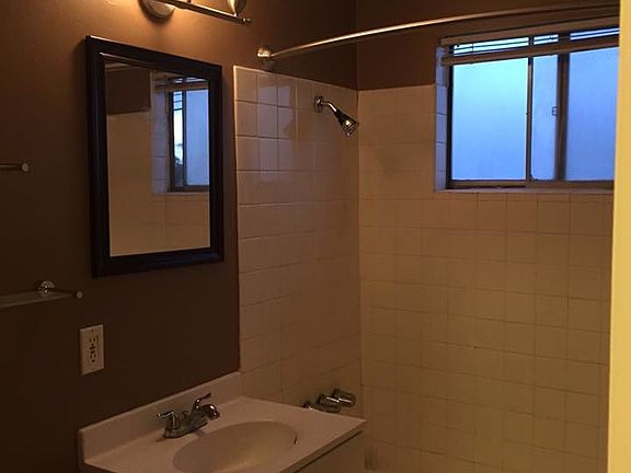 5th image of 9572 Alwood Ave APT F