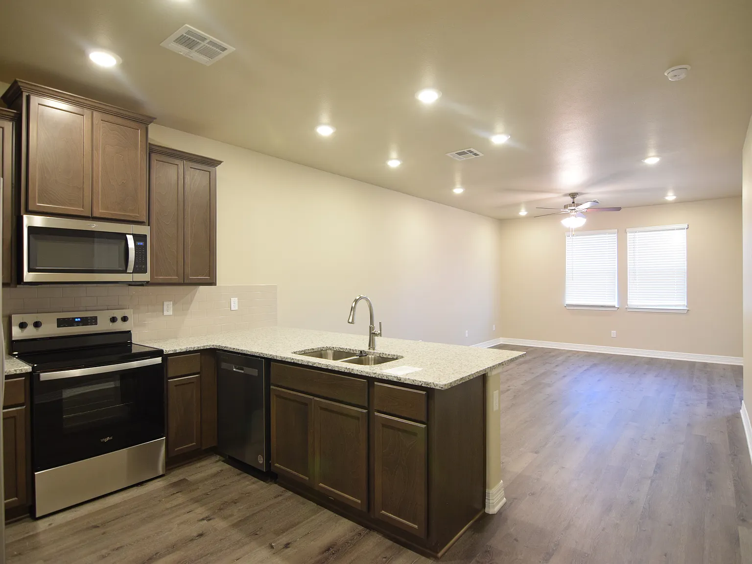 1182 Lindsey Dr, Copperas Cove — Photo 3