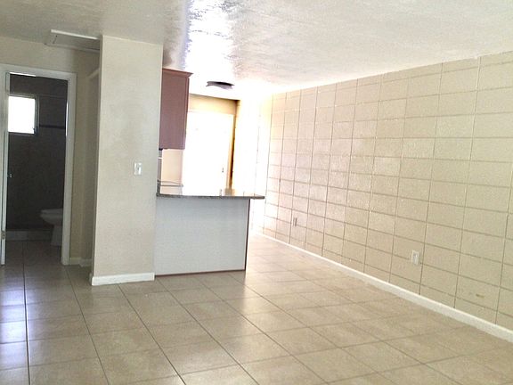 4th image of 7 Circle Ave APT A