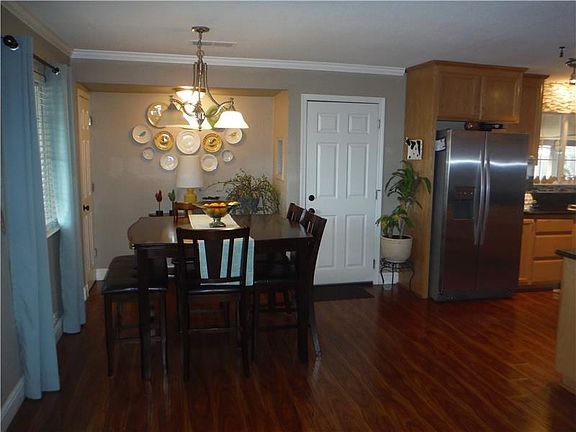 5th image of 628 Denise Dr