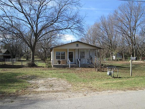 4th image of 603 N 9th St