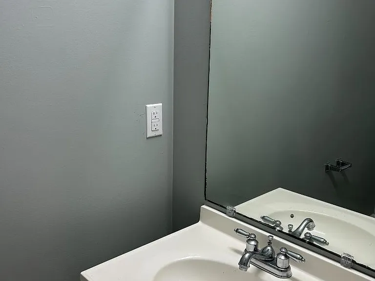 Unit Photo