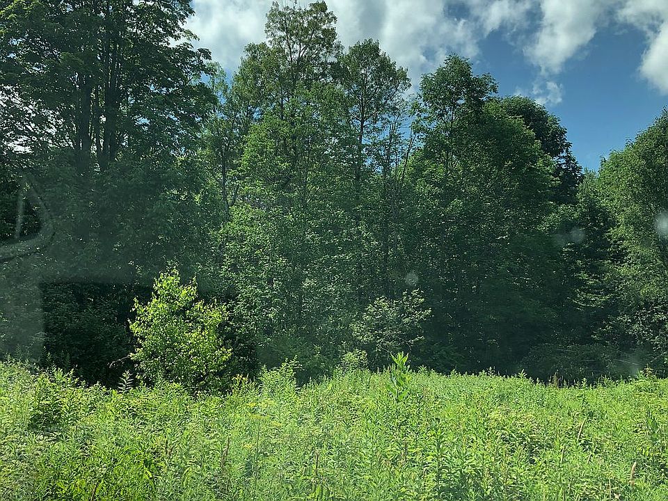 2nd image of East Rd